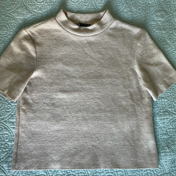 Zara Tops - Zara Soft Knit Cropped High Neck Pullover Sweater Size S